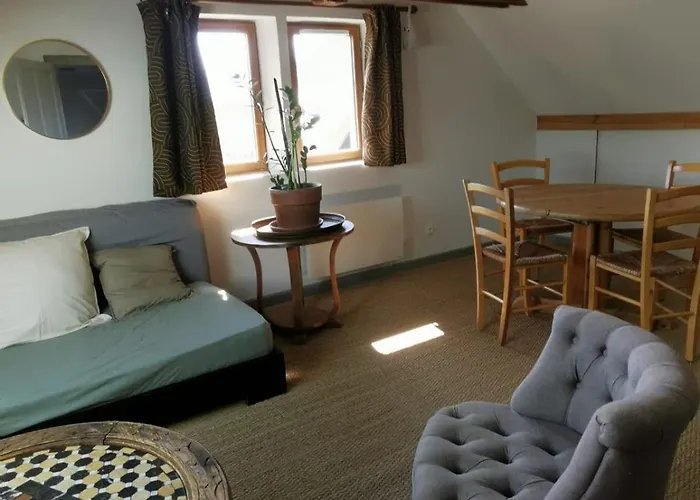 Apartment Quiet Between Sky And Mountains Cruet